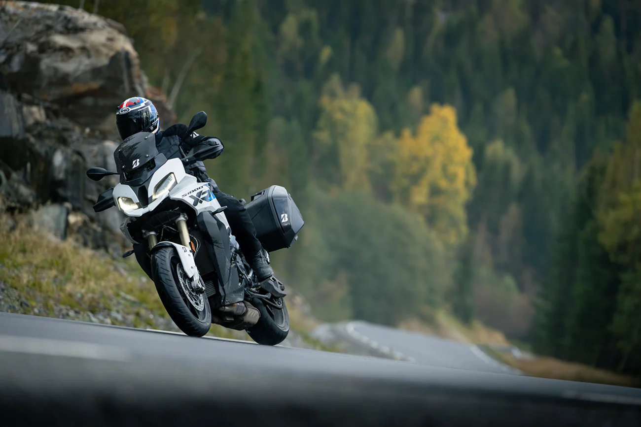 BRIDGESTONE T33 Rear Tire - Image 5